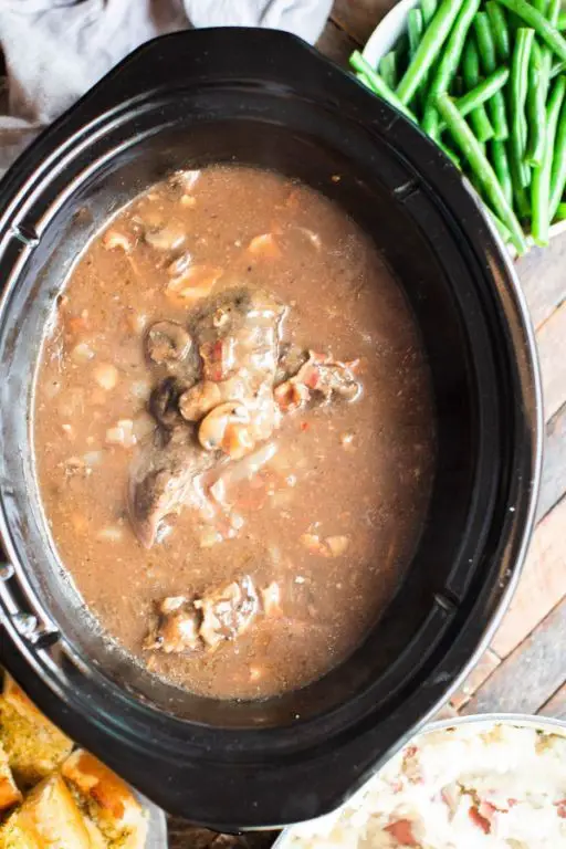 Crock Pot Venison and Mushroom Gravy