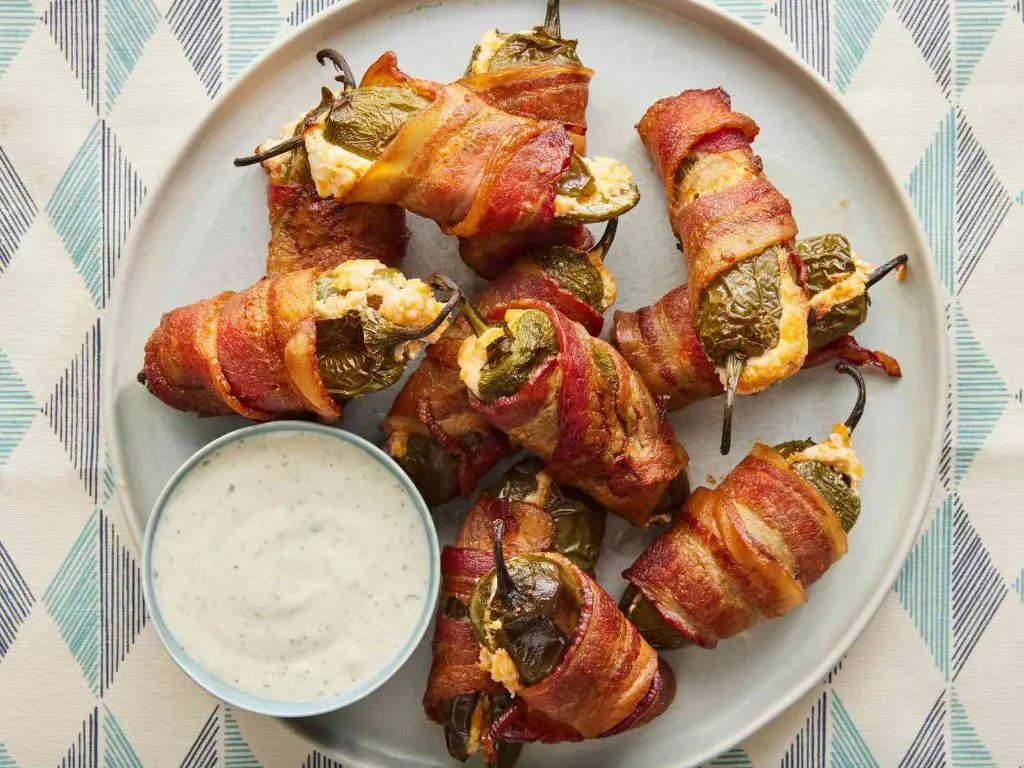 Crockpot Bacon-Wrapped Jalapeño Poppers