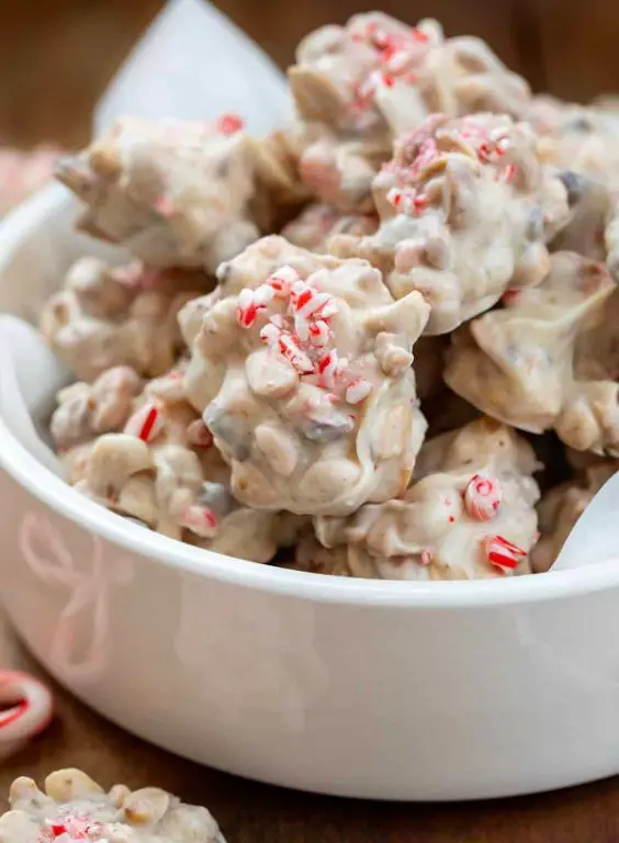 Crockpot Candy Cane Bark