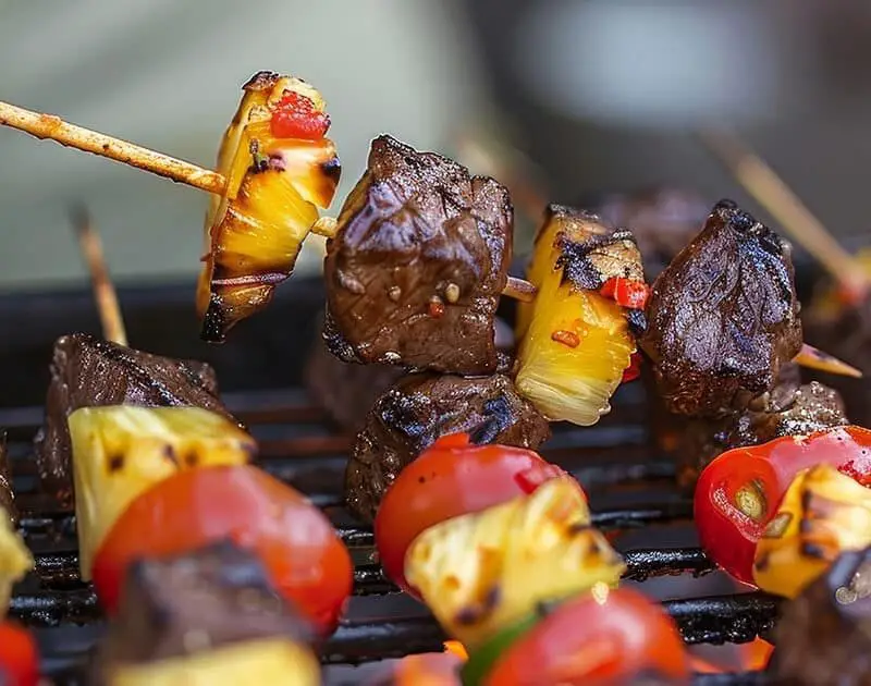 Cuban-Style Beef Kabobs with Pineapple and Peppers