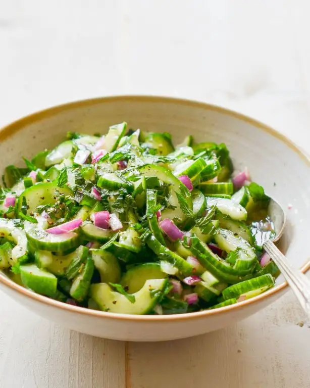 Cucumber and Mint Chilled Salad