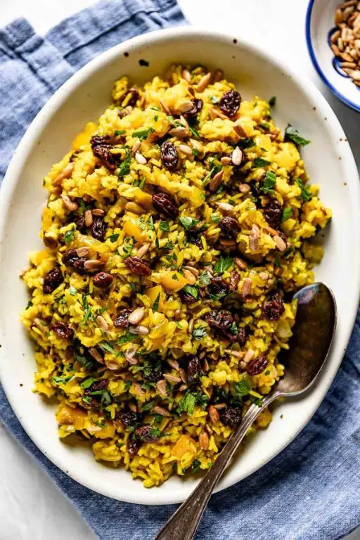 Curried Brown Rice with Raisins