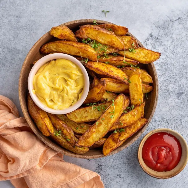 Curry-Spiced Potato Wedges