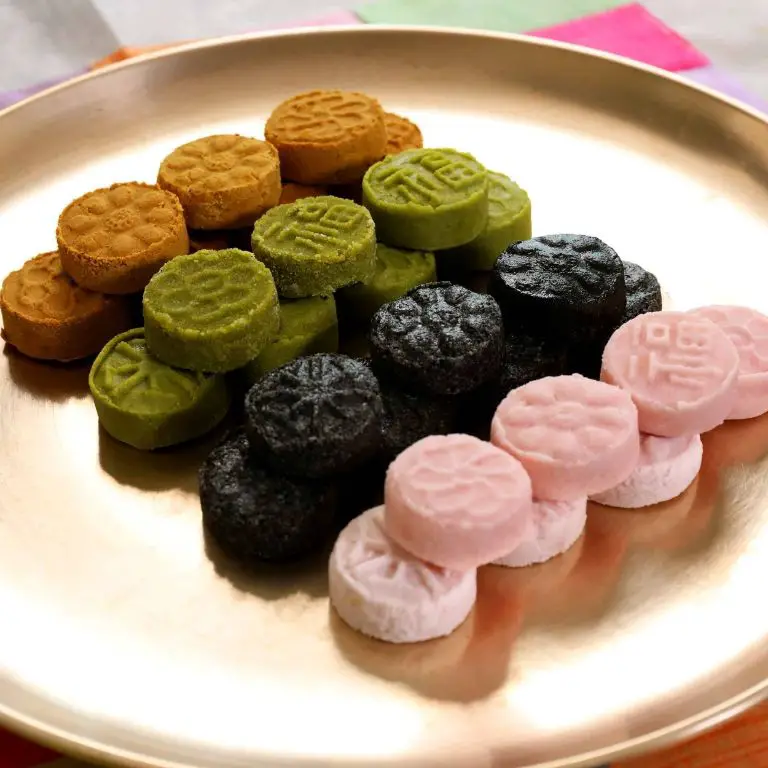 Dasik (Korean Tea Cookies)