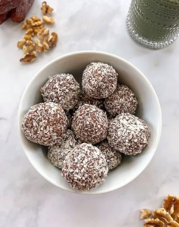Date and Coconut Bliss Balls