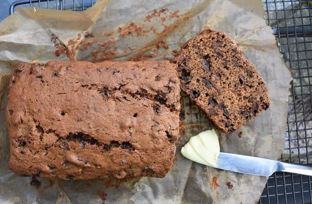 Date and Walnut Tea Bread