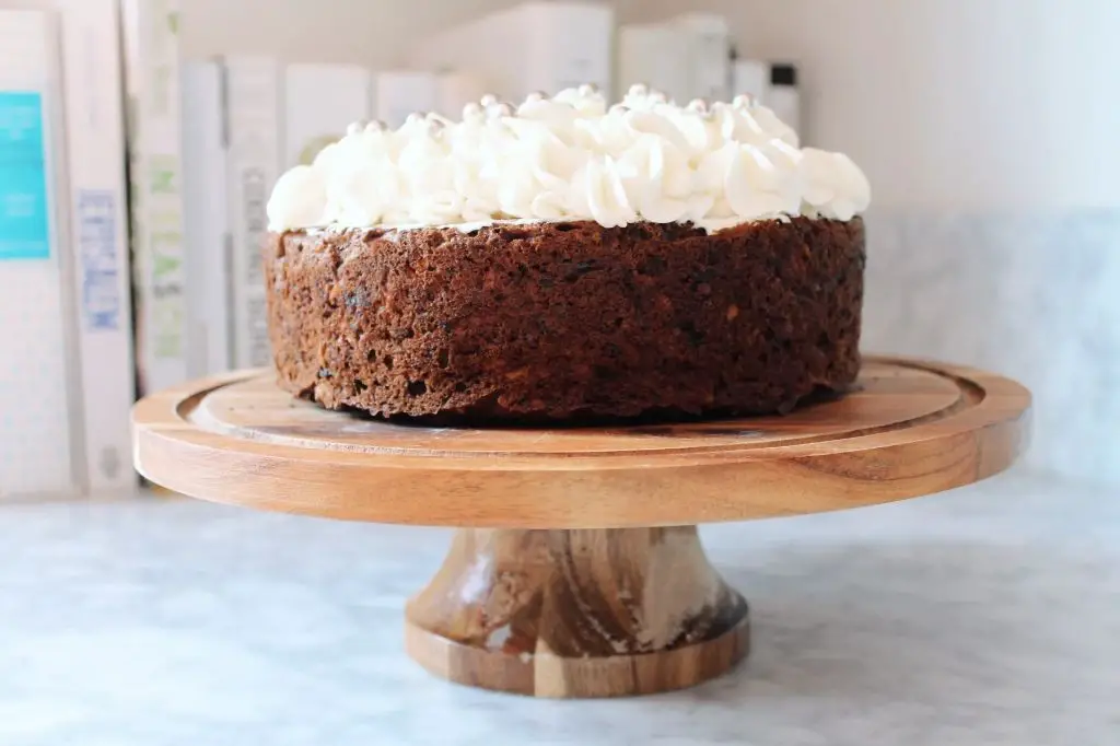 Date-Sweetened Carob Cake