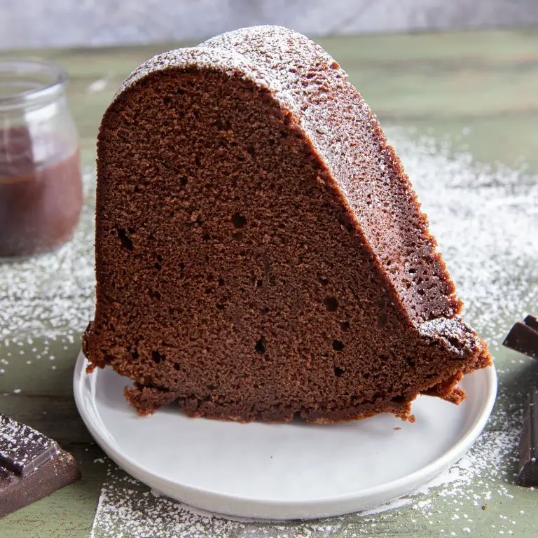 Double Chocolate Pound Cake with Cocoa Powder
