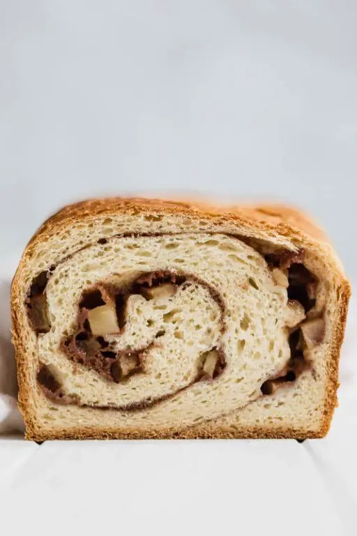 Dried Apple and Cinnamon Swirl Bread