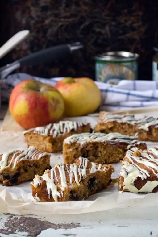 Dried Apple and Ginger Tea Cake