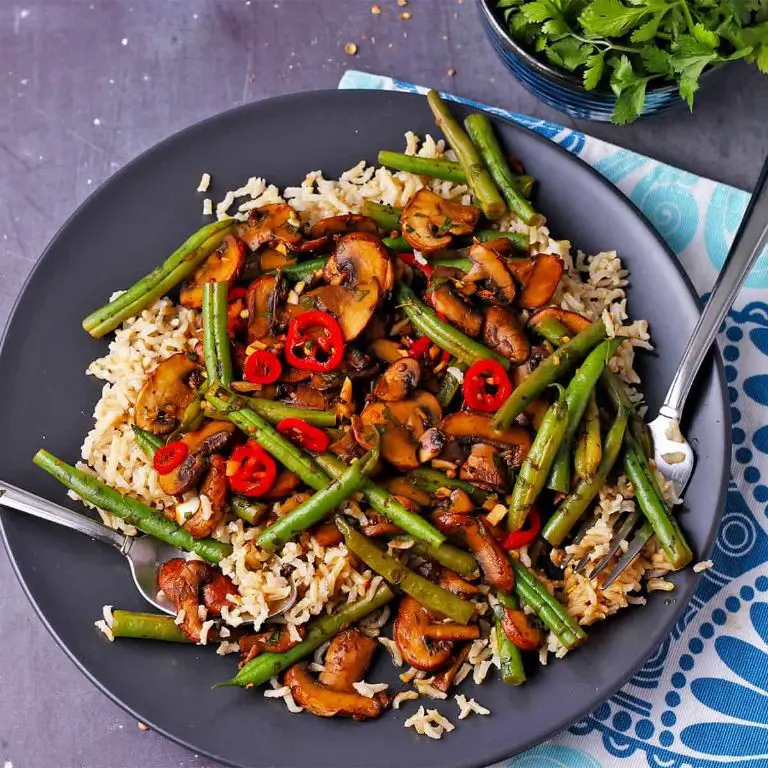 Dry Cranberry Bean and Mushroom Stir-Fry