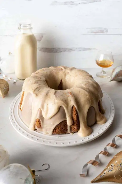 Eggnog Rum Christmas Cake