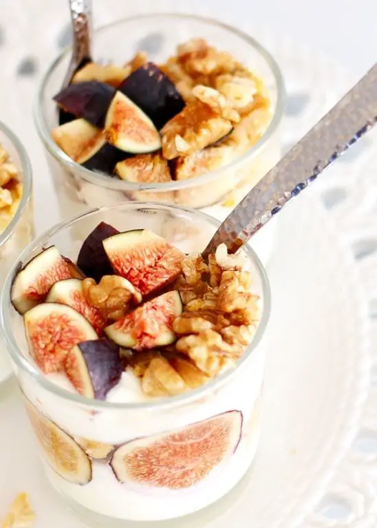 Fig and Honey Yogurt Parfait
