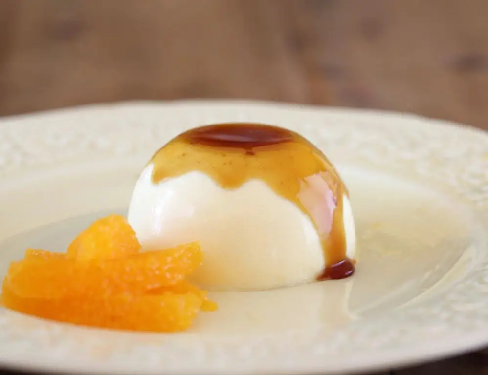 Fig and Vanilla Bean Panna Cotta