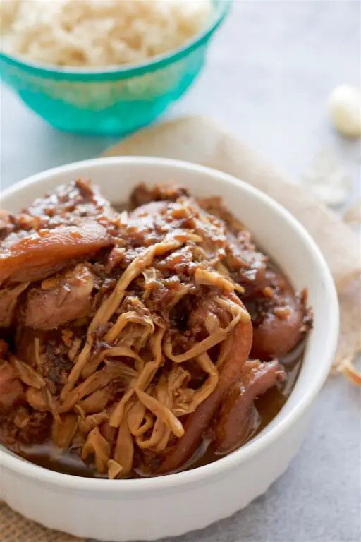Filipino Paksiw na Pata (Pork Hock Stewed in Vinegar)