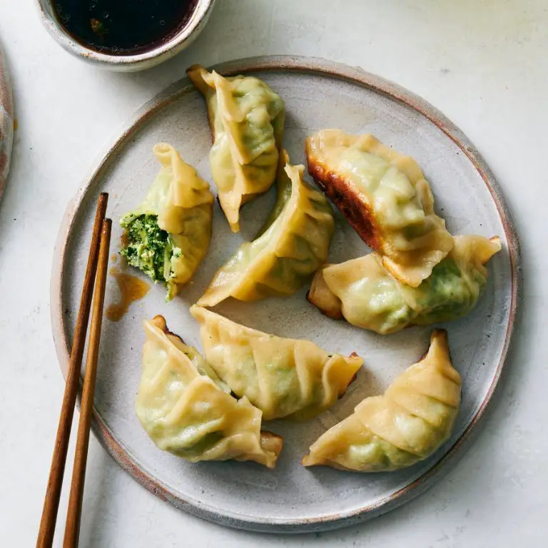 Flavorful Eastward Vegetable Dumplings