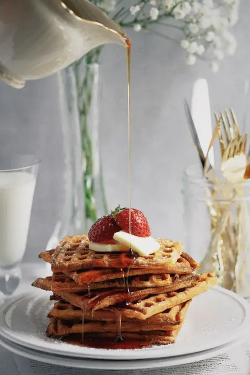 Fluffy Powdered Milk Waffles