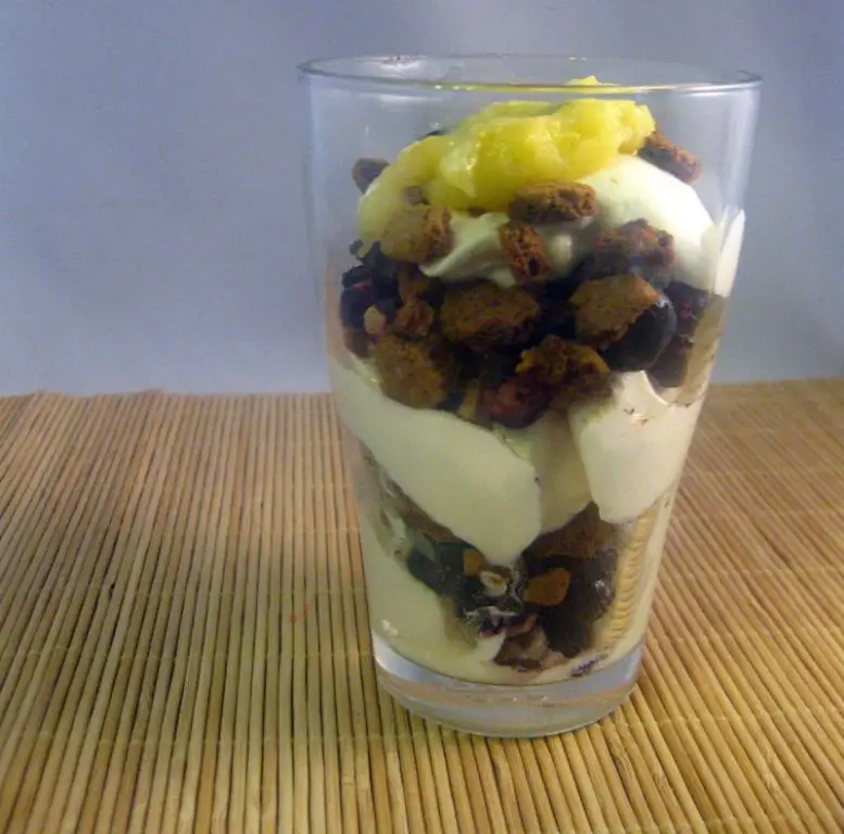 Freeze-Dried Fruit Parfait