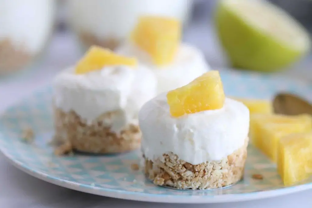 Frozen Pineapple Cheesecake Bites