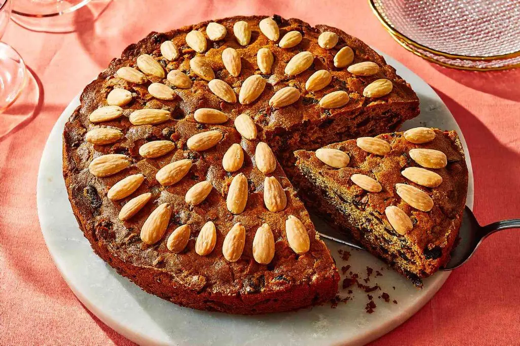 Fruit Dundee Cake