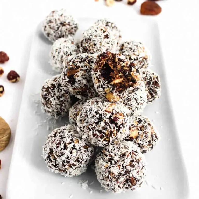 Fruit and Nut Energy Bites
