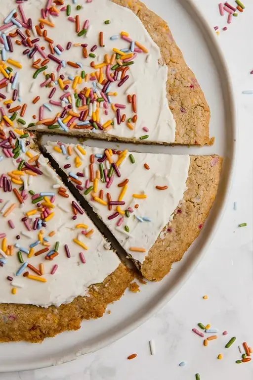Funfetti Cookie Pizza