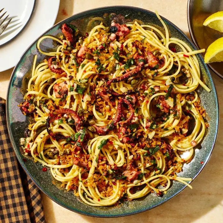 Garlic Butter Pre Cooked Octopus Pasta