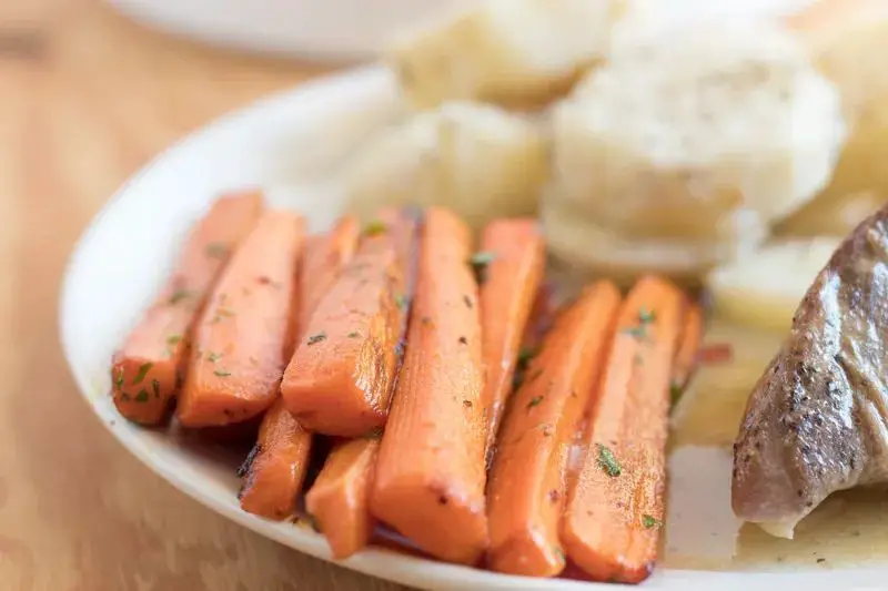 Garlic Butter Sauteed Carrots