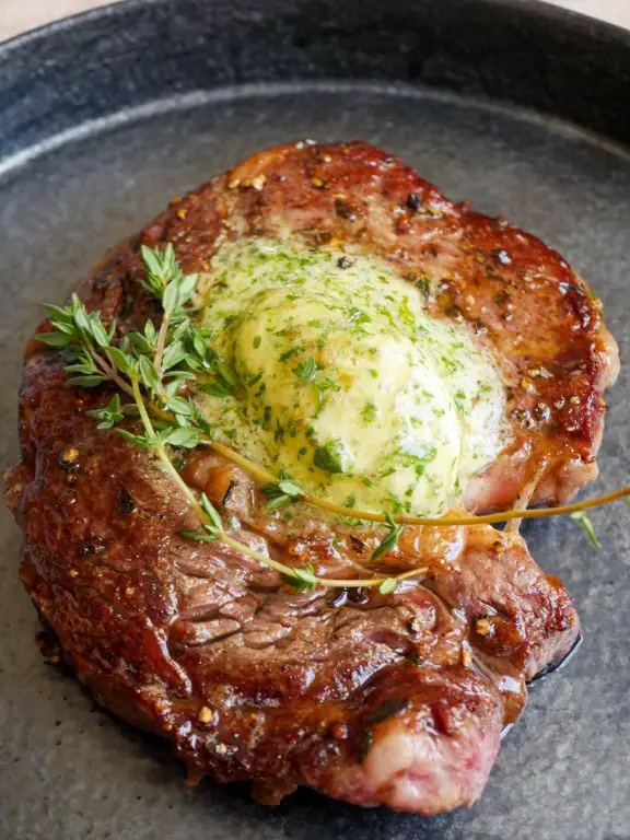 Garlic Confit Butter for Steak