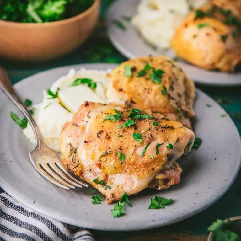 Garlic Herb Baked Chicken Thighs
