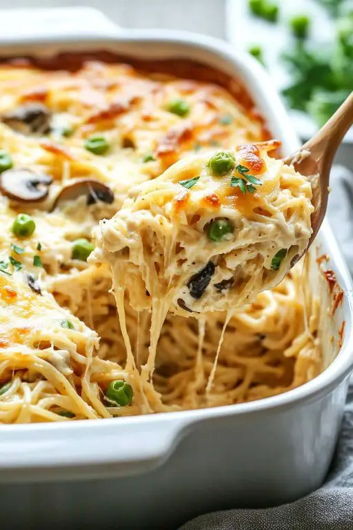 Garlic Herb Chicken Tetrazzini Bake