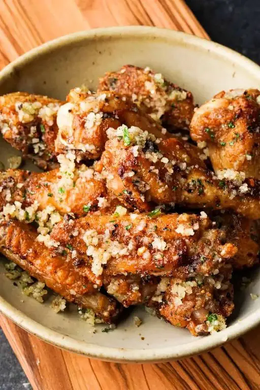 Garlic Parmesan Air Fryer Chicken Wings