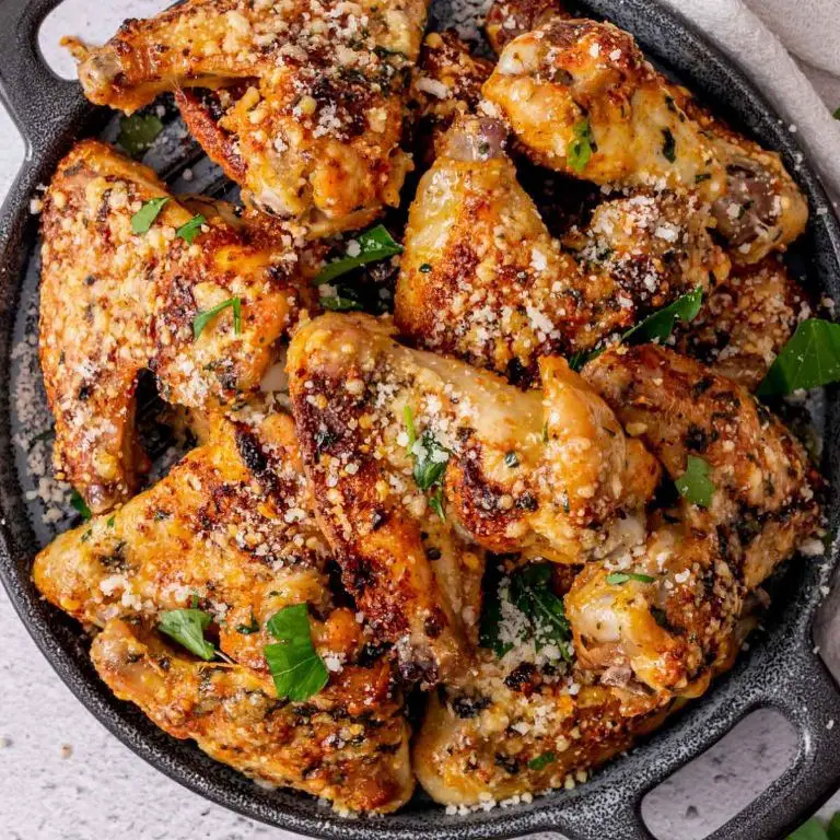Garlic Parmesan Baked Chicken Wings