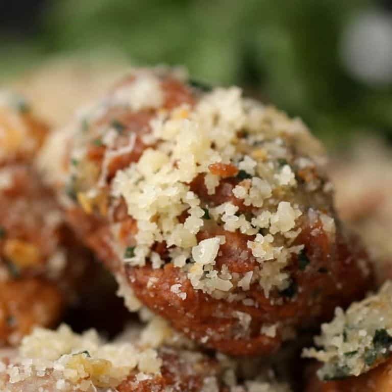 Garlic Parmesan Popcorn Chicken