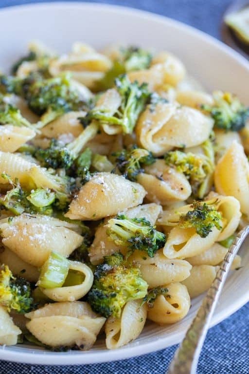 Garlic Parmesan Roasted Broccoli Pasta