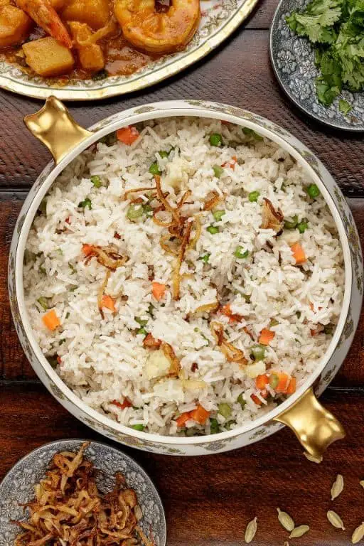Garlic and Herb Vegetable Pulav