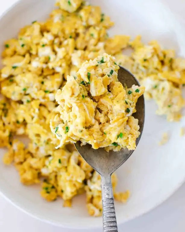 Ghee Scrambled Eggs with Chives