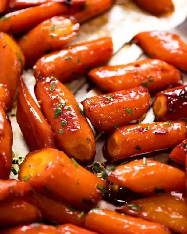 Glazed Carrots with Brown Sugar