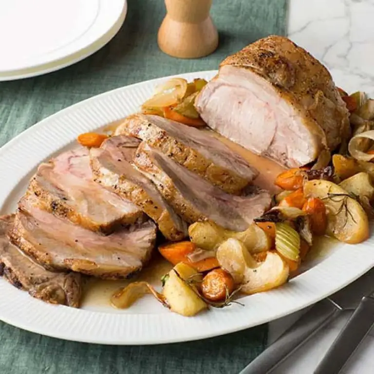 Golden Delicious Apple and Pork Loin Roast