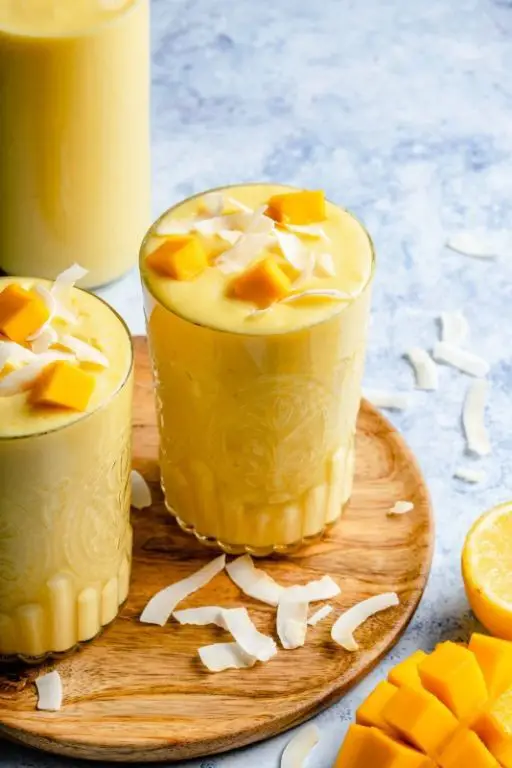 Golden Turmeric Sunshine Smoothie