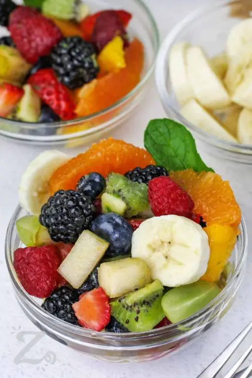 Grape and Kiwi Fruit Salad with Cool Whip Mix