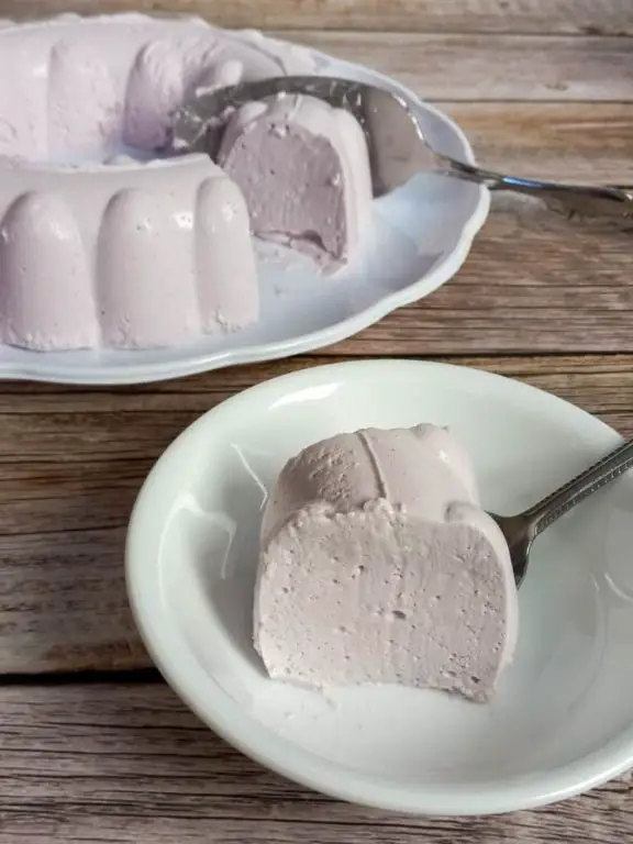 Grape and Philadelphia Cream Cheese Jello Cup