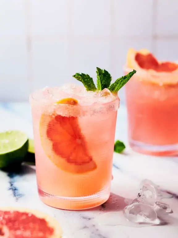 Grapefruit Paloma