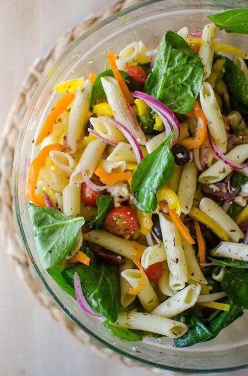 Greek Pasta Salad with Lemon Herb Dressing