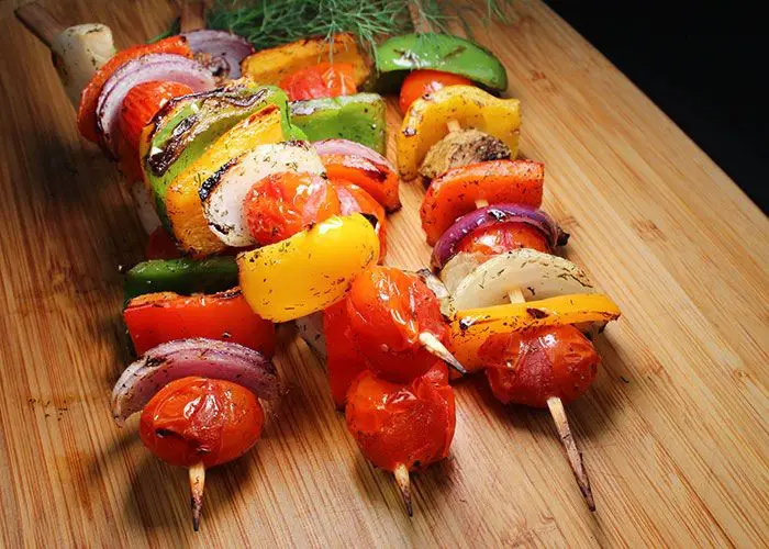 Grilled Bell Pepper and Onion Skewers