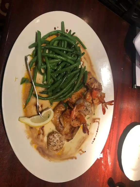 Grilled Mahi-Mahi Papadeaux