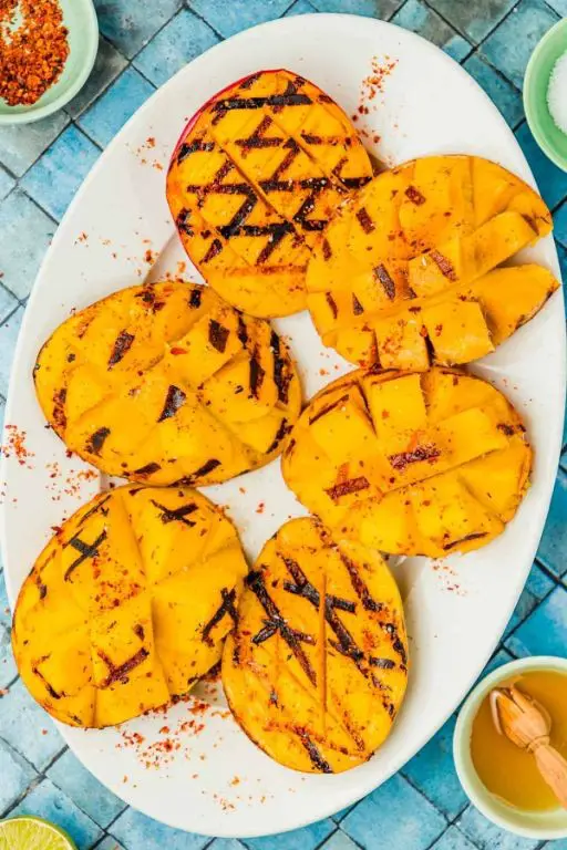 Grilled Mango with Honey and Cinnamon