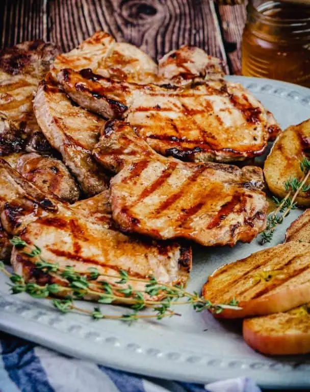 Grilled Pork Chops with Cinnamon Apple Glaze