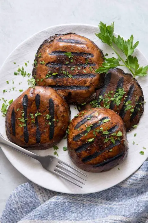 Grilled Portobello Mushrooms with Balsamic Glaze