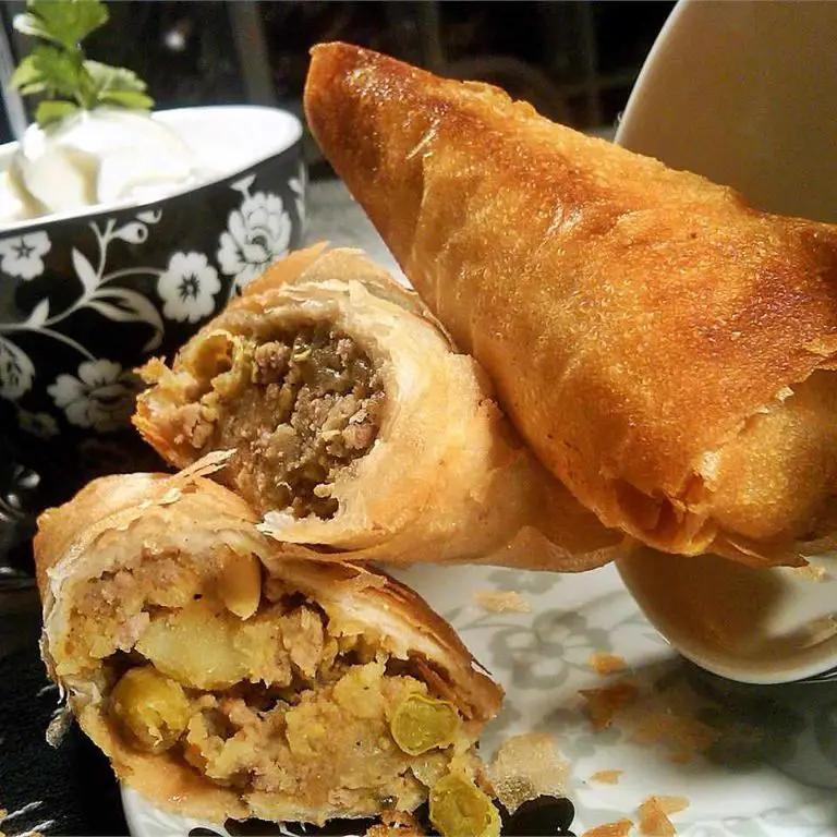 Ground Beef and Potato Samosas